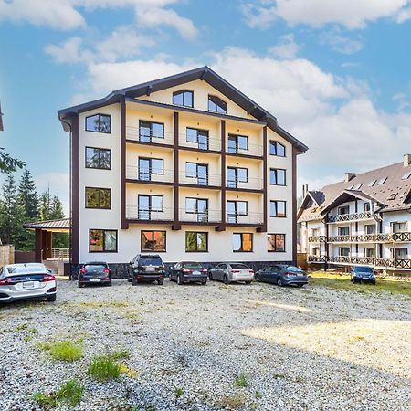 Madison Hotel Boekovel Buitenkant foto