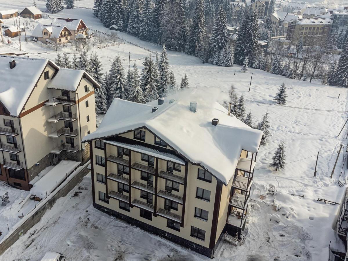 Madison Hotel Boekovel Buitenkant foto